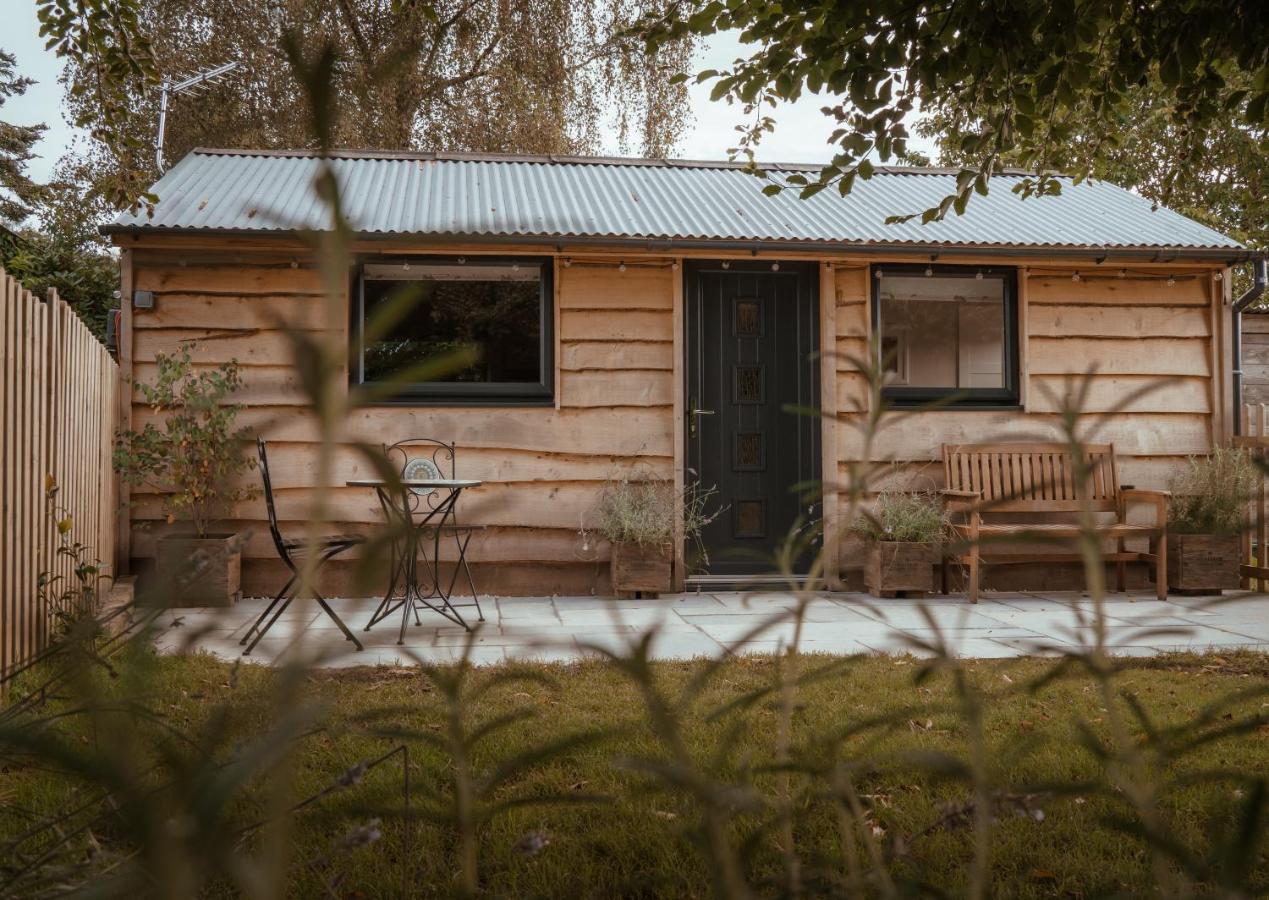 Rose Hideaway - Forest Of Dean Cosy Cabin Retreat Yorkley Exterior photo